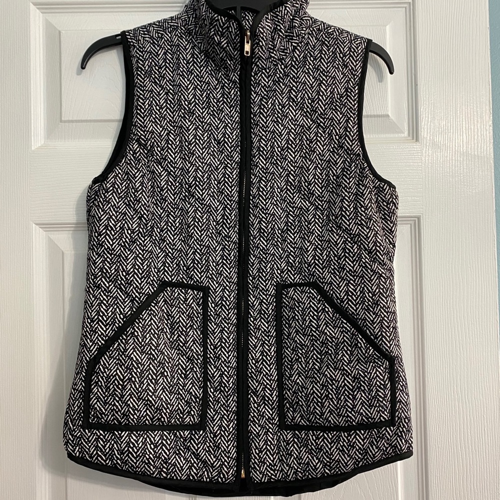 Zip up vest